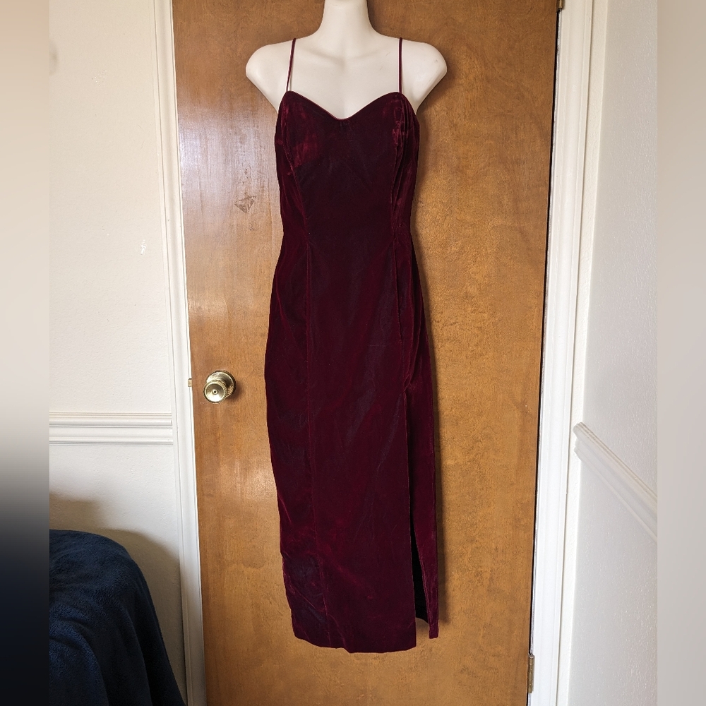 Vintage LA GLO Red Maroon Velvet Spaghetti Strap Midi Prom Party Dress